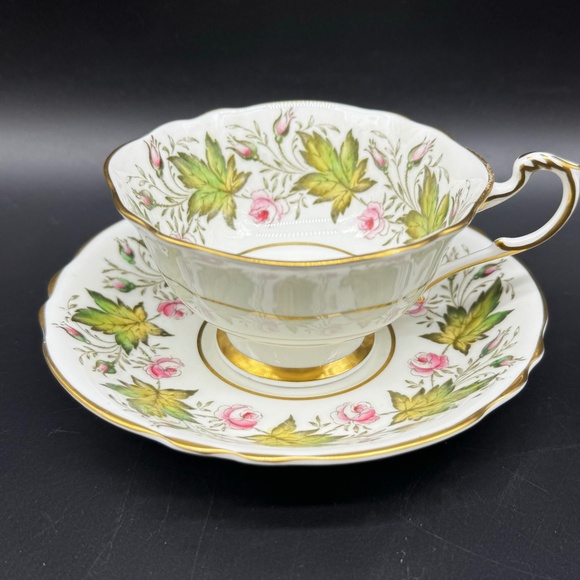Paragon 1951 Princess Elizabeth Visit to Canada Tea Cup Saucer Set Bone China En - Picture 2 of 5